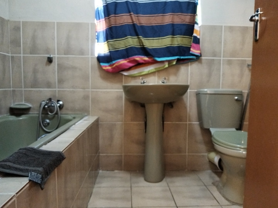 To Let 3 Bedroom Property for Rent in Mahlako-A-Phahla Gardens Limpopo