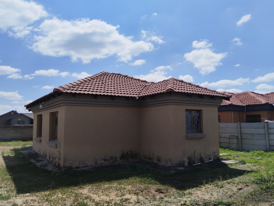To Let 3 Bedroom Property for Rent in Mahlako-A-Phahla Gardens Limpopo