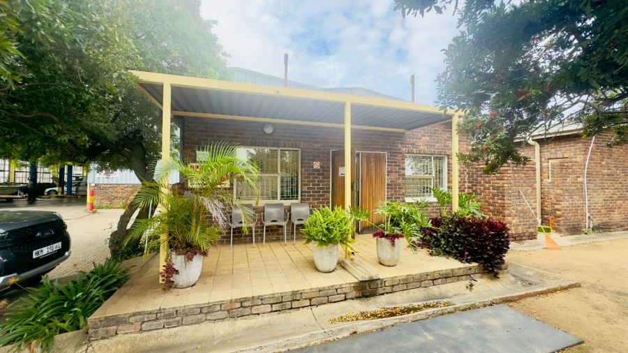Commercial Property for Sale in Futura Industrial Limpopo