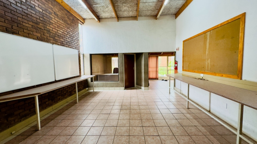To Let Commercial Property for Rent in Polokwane Central Limpopo