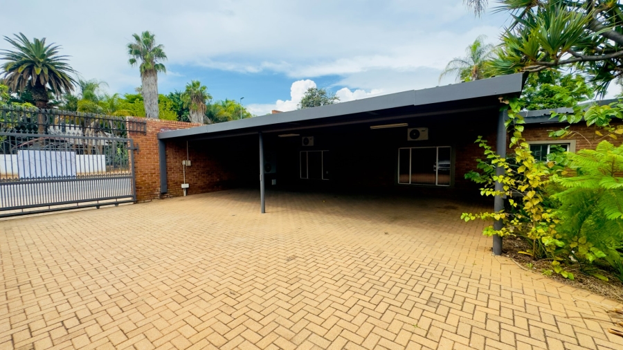 To Let Commercial Property for Rent in Polokwane Central Limpopo