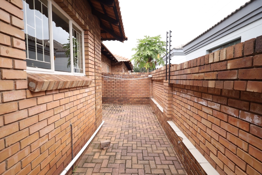 To Let 2 Bedroom Property for Rent in Waterberry Country Estate Limpopo