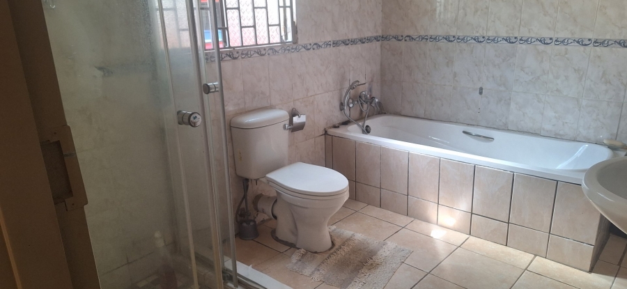 To Let 3 Bedroom Property for Rent in Chroompark Limpopo