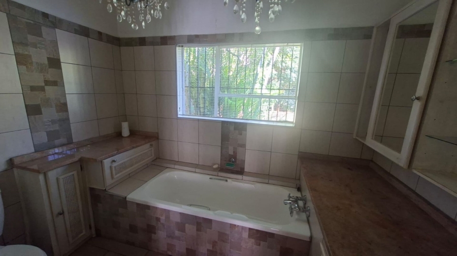 4 Bedroom Property for Sale in Chroompark Limpopo