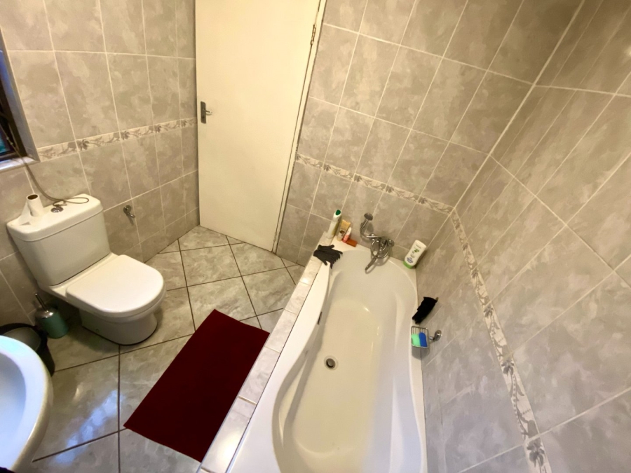 To Let 3 Bedroom Property for Rent in Chroompark Limpopo