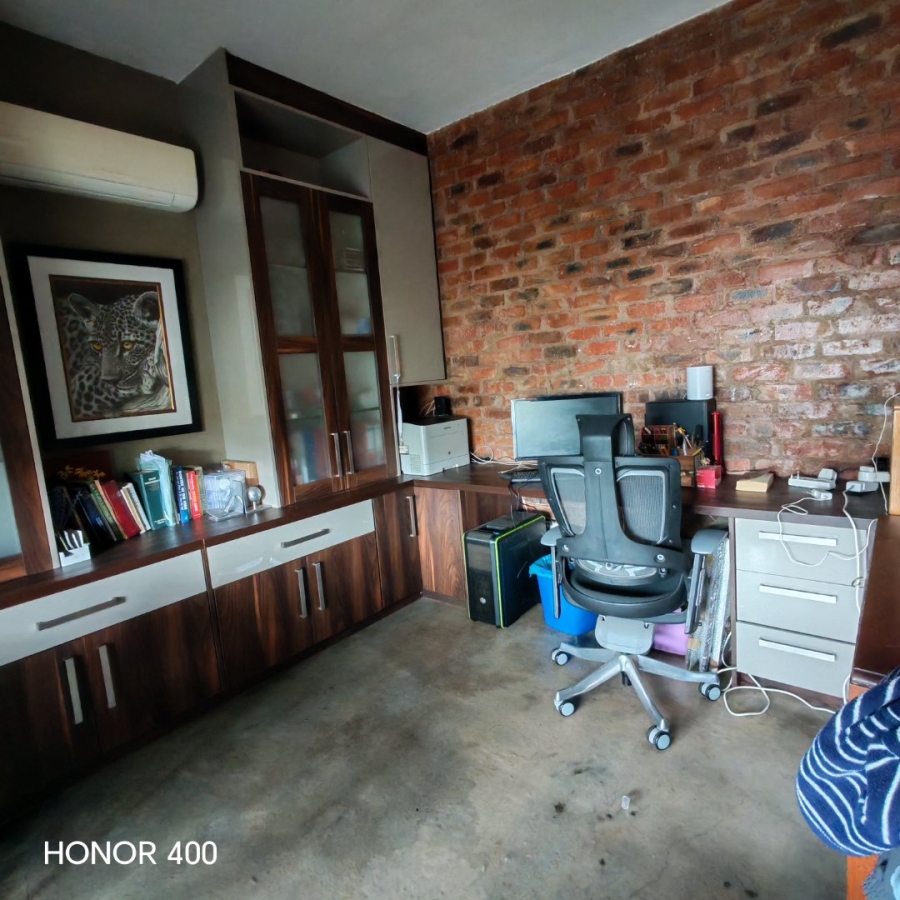 4 Bedroom Property for Sale in Eagles Crest Limpopo