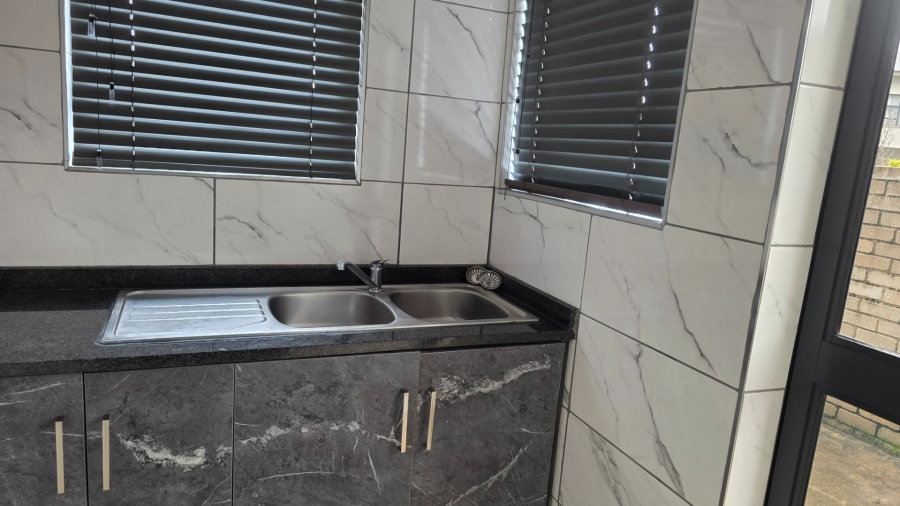 3 Bedroom Property for Sale in Tzangeni Limpopo