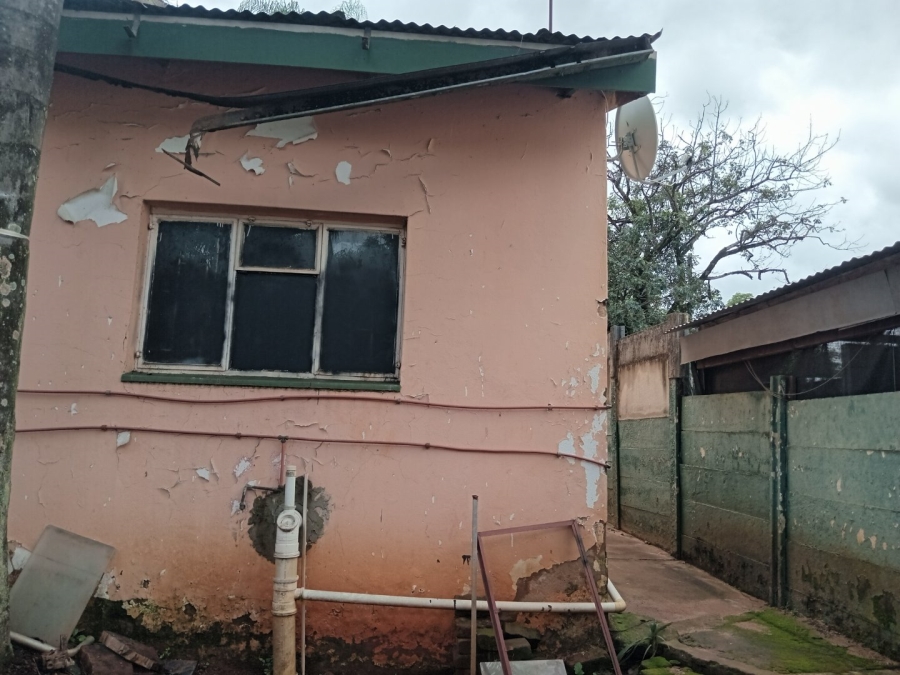 13 Bedroom Property for Sale in Medi Park Limpopo
