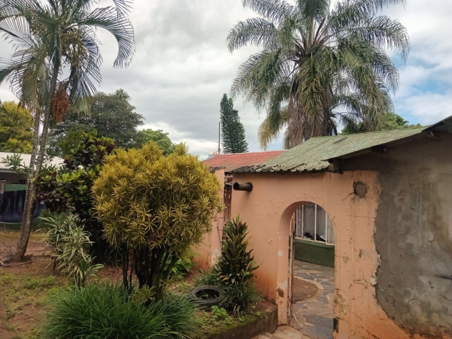 13 Bedroom Property for Sale in Medi Park Limpopo