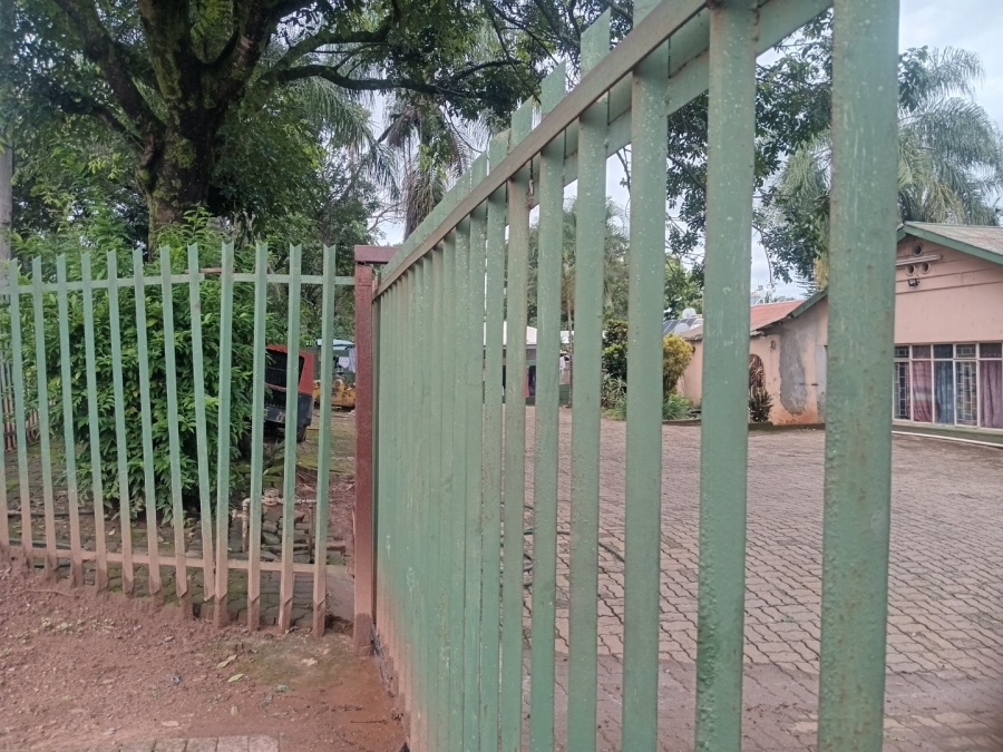 13 Bedroom Property for Sale in Medi Park Limpopo