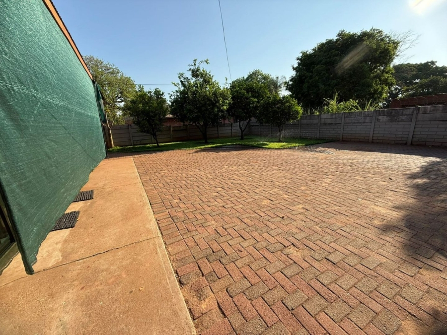 To Let 2 Bedroom Property for Rent in Mokopane Central Limpopo
