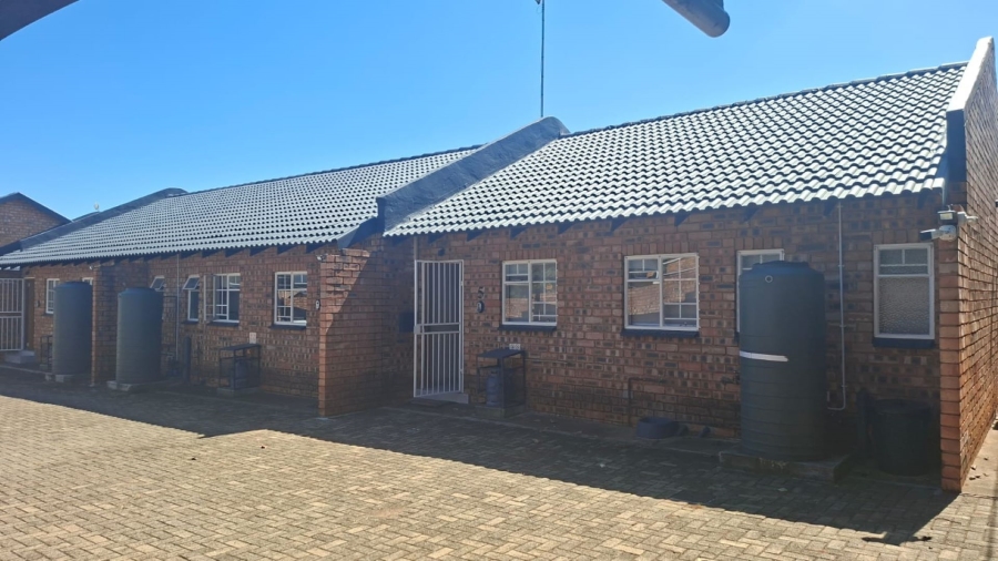 To Let 1 Bedroom Property for Rent in Mokopane Central Limpopo