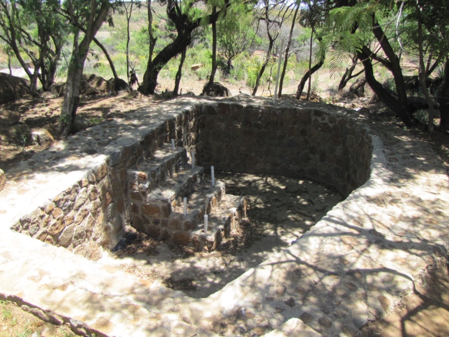To Let Commercial Property for Rent in Roossenekal AH Limpopo