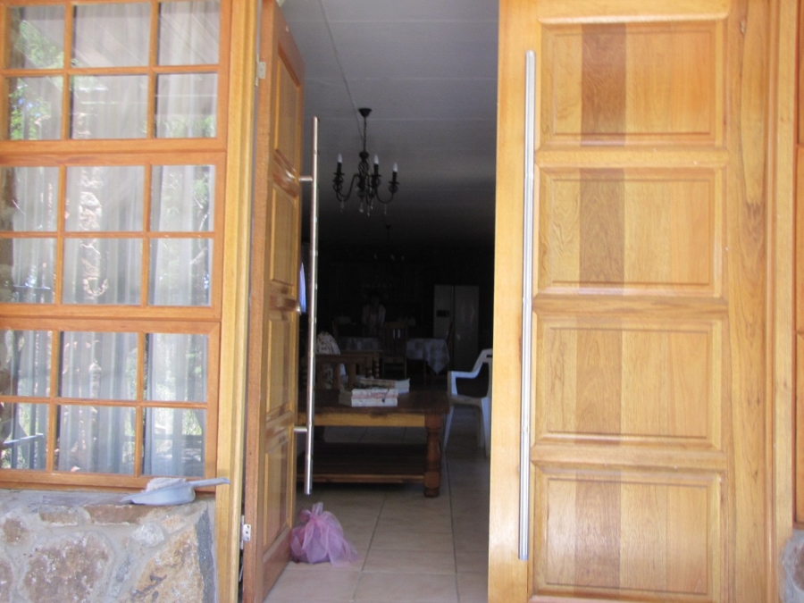 To Let Commercial Property for Rent in Roossenekal AH Limpopo