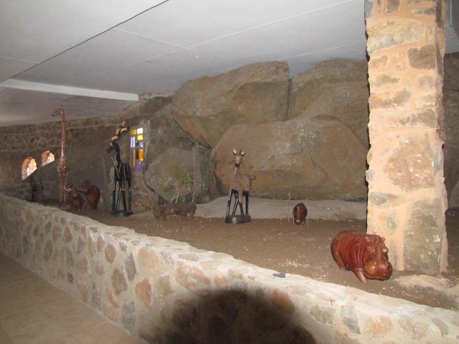 To Let Commercial Property for Rent in Roossenekal AH Limpopo