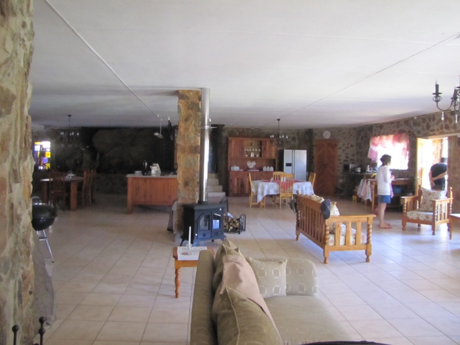 To Let Commercial Property for Rent in Roossenekal AH Limpopo