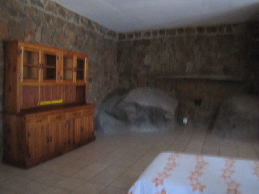 To Let Commercial Property for Rent in Roossenekal AH Limpopo