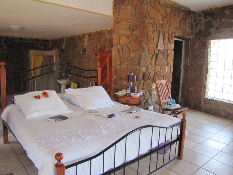 To Let Commercial Property for Rent in Roossenekal AH Limpopo