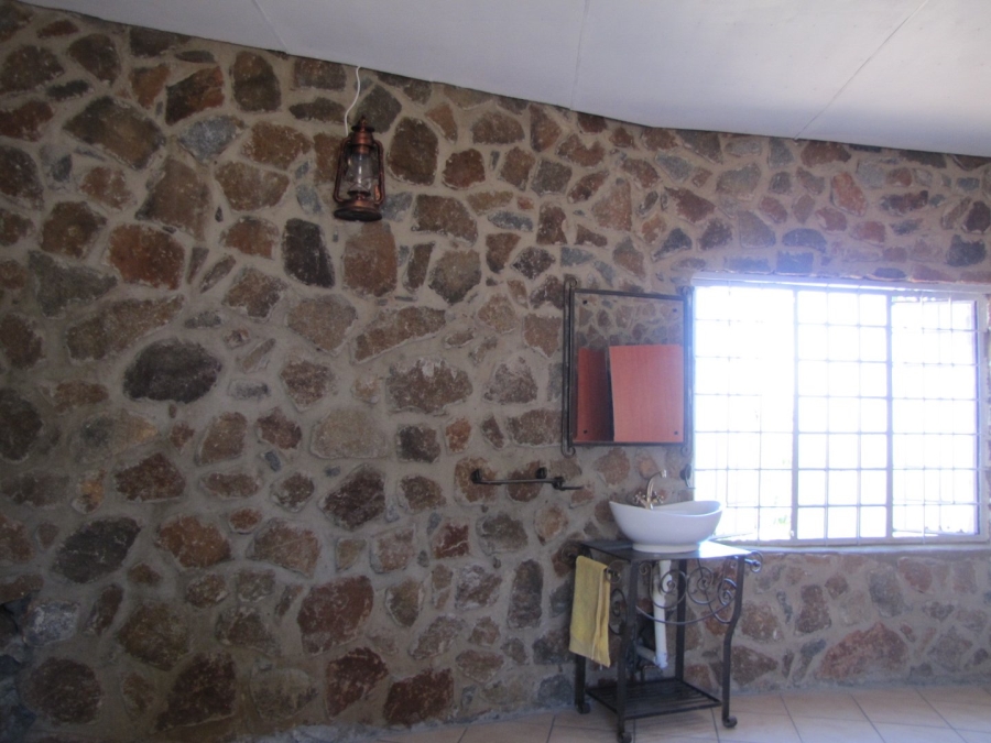 To Let Commercial Property for Rent in Roossenekal AH Limpopo