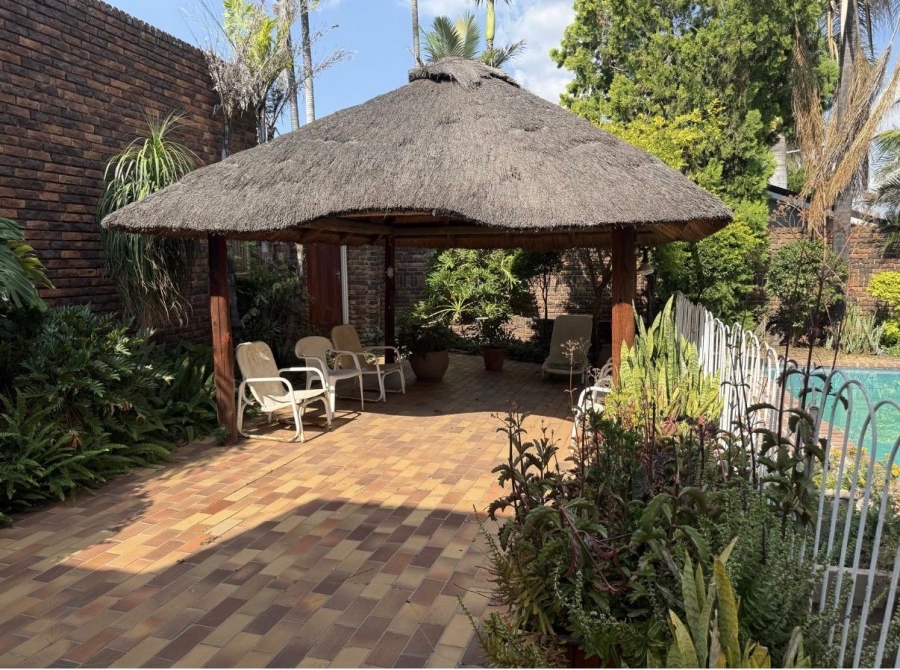 6 Bedroom Property for Sale in Nirvana Limpopo