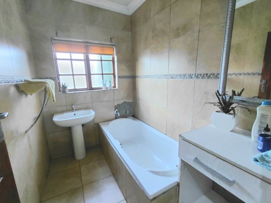 4 Bedroom Property for Sale in Emdo Park Limpopo