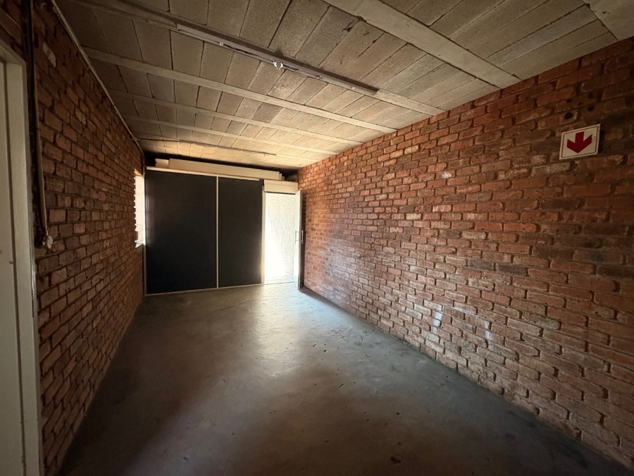 To Let Commercial Property for Rent in Ladine Limpopo