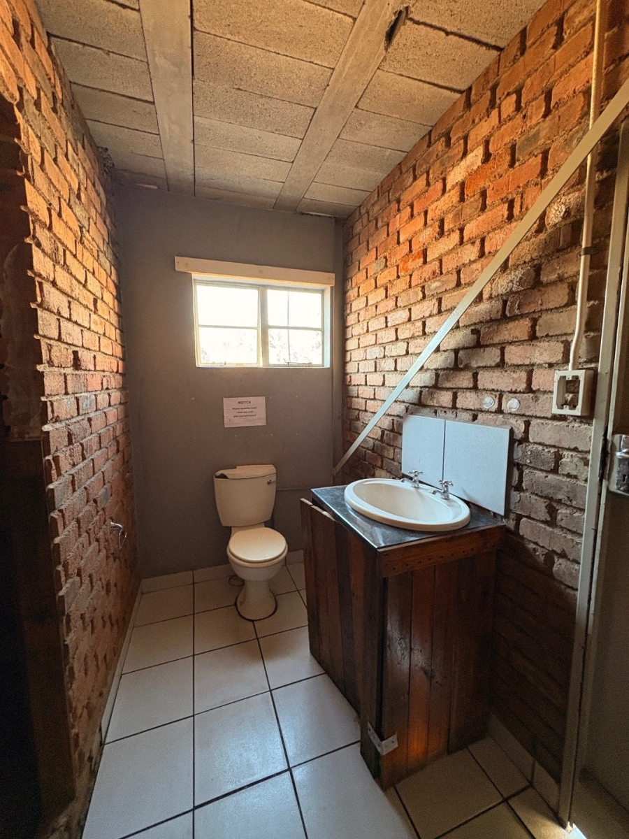 To Let Commercial Property for Rent in Ladine Limpopo