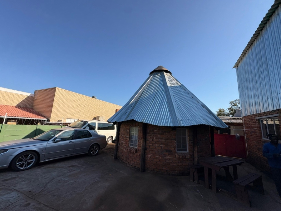 To Let Commercial Property for Rent in Ladine Limpopo