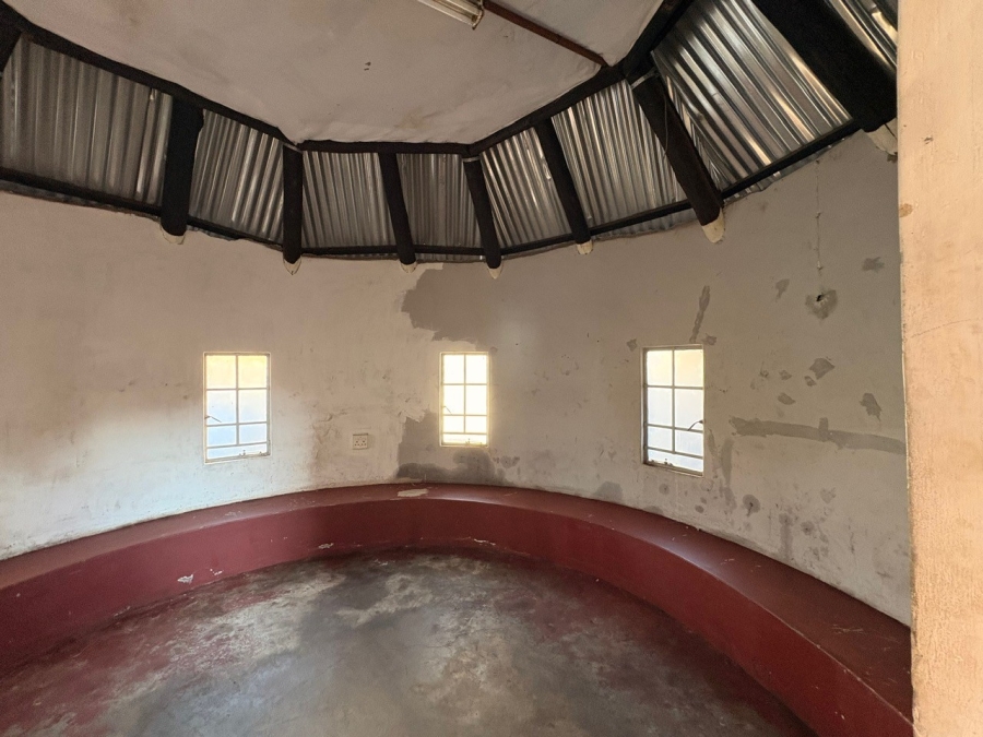To Let Commercial Property for Rent in Ladine Limpopo