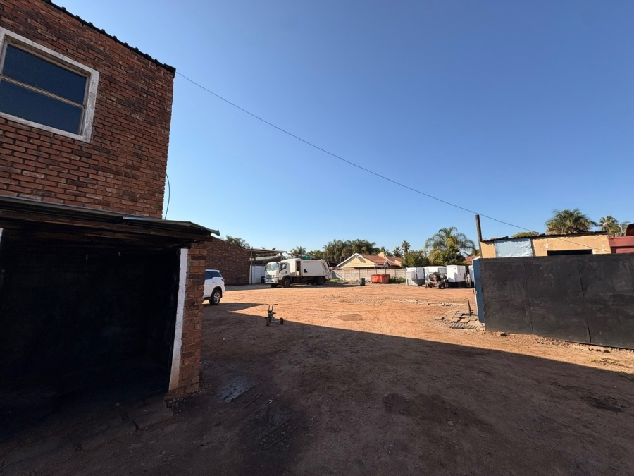 To Let Commercial Property for Rent in Ladine Limpopo