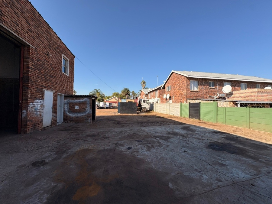 To Let Commercial Property for Rent in Ladine Limpopo