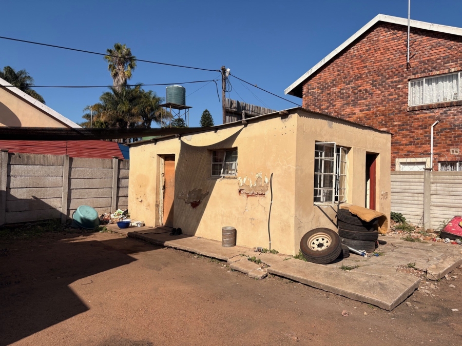 To Let Commercial Property for Rent in Ladine Limpopo