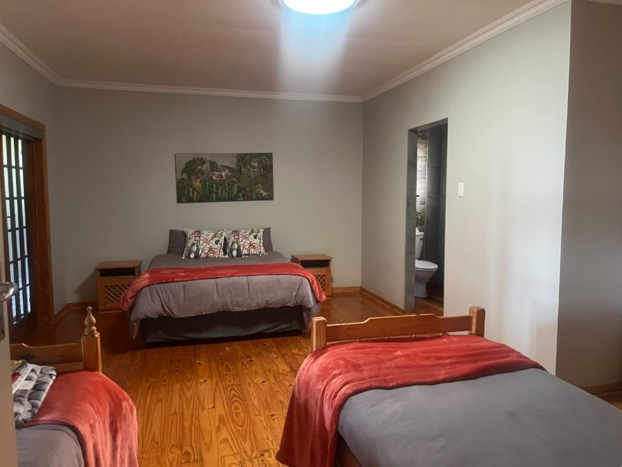 5 Bedroom Property for Sale in Clearwaters Cove Limpopo
