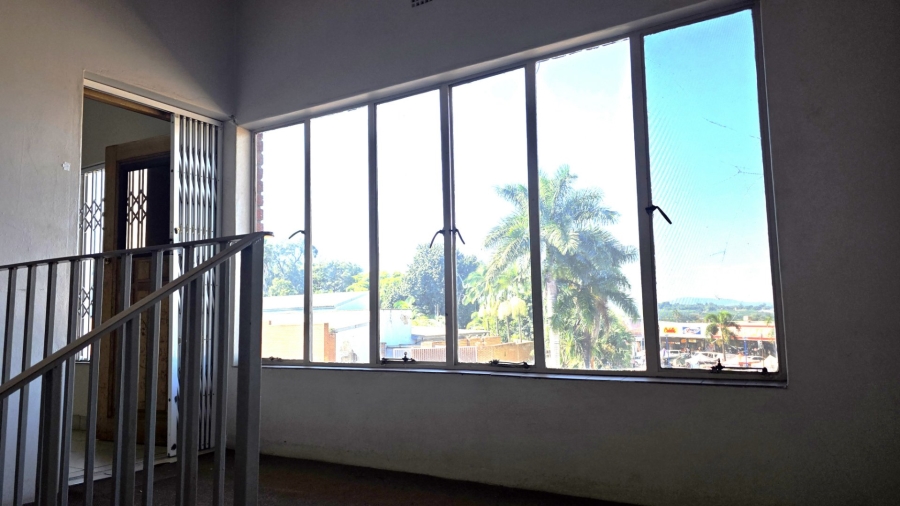 To Let Commercial Property for Rent in Sentra Park Limpopo