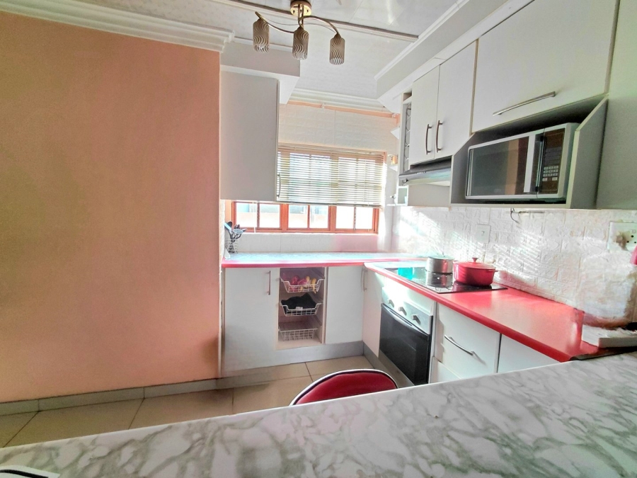 3 Bedroom Property for Sale in Mahlako-A-Phahla Gardens Limpopo