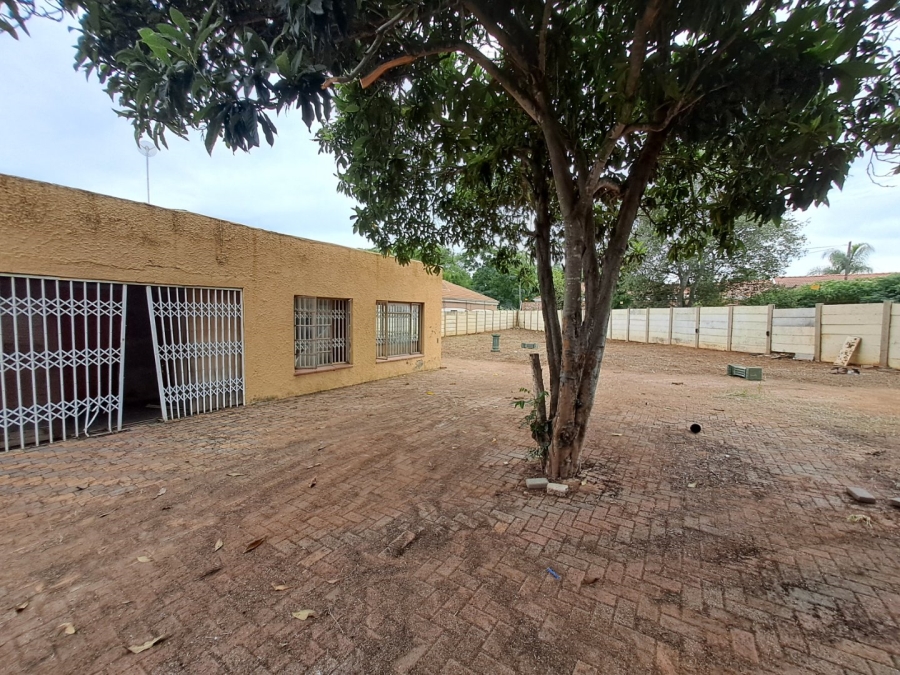  Bedroom Property for Sale in Polokwane Central Limpopo