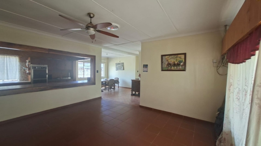 To Let 4 Bedroom Property for Rent in Mokopane Central Limpopo