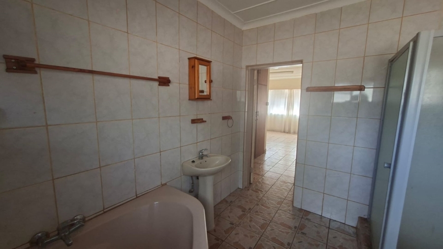 To Let 4 Bedroom Property for Rent in Mokopane Central Limpopo