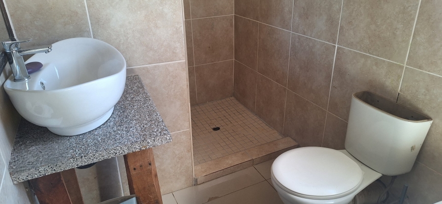 To Let 2 Bedroom Property for Rent in Chroompark Limpopo