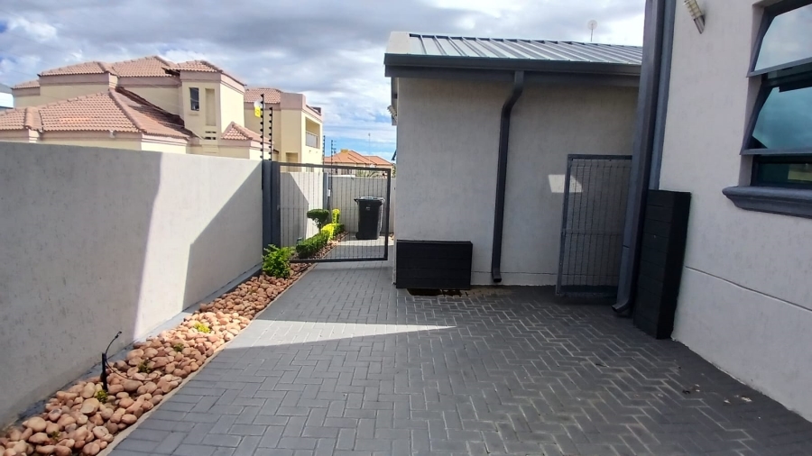 To Let  Bedroom Property for Rent in Eagles Crest Limpopo