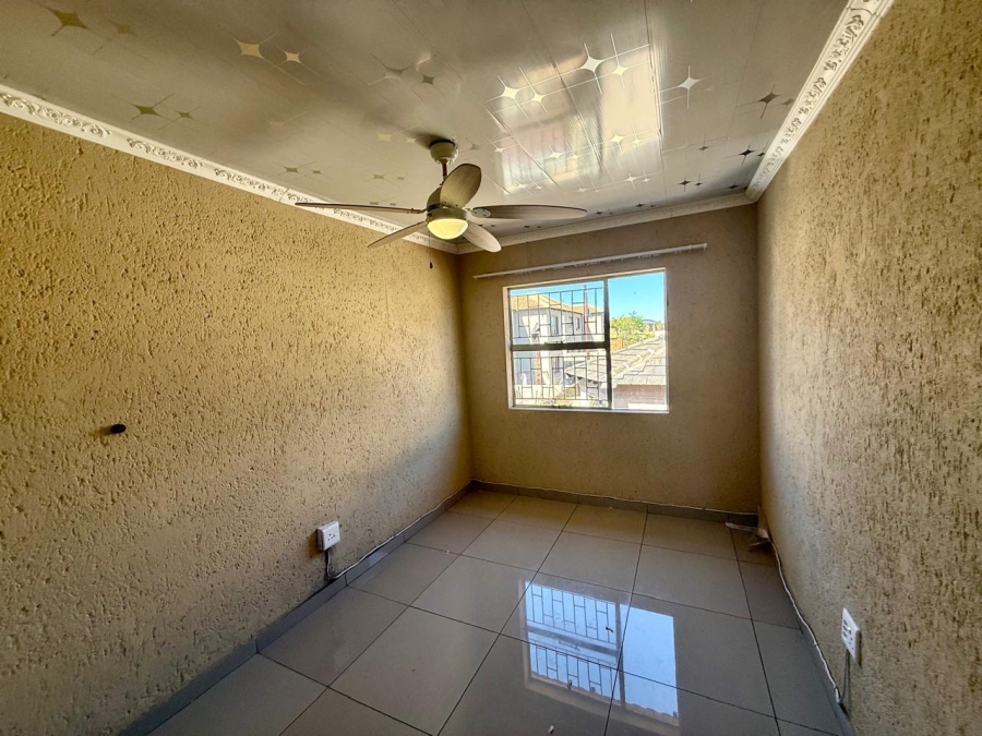 To Let 2 Bedroom Property for Rent in Bendor Limpopo