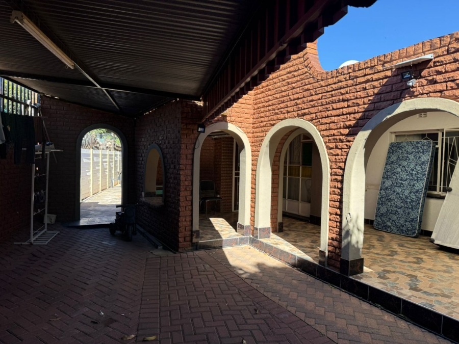 3 Bedroom Property for Sale in Nirvana Limpopo