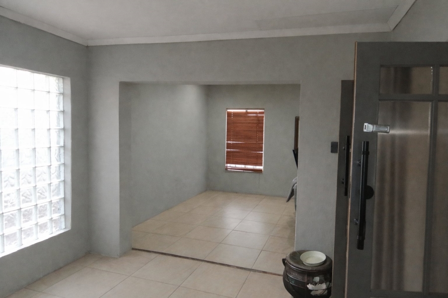 3 Bedroom Property for Sale in Flora Park Limpopo