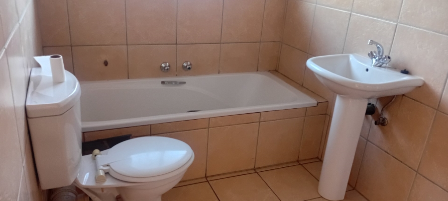 2 Bedroom Property for Sale in North View Estate Limpopo