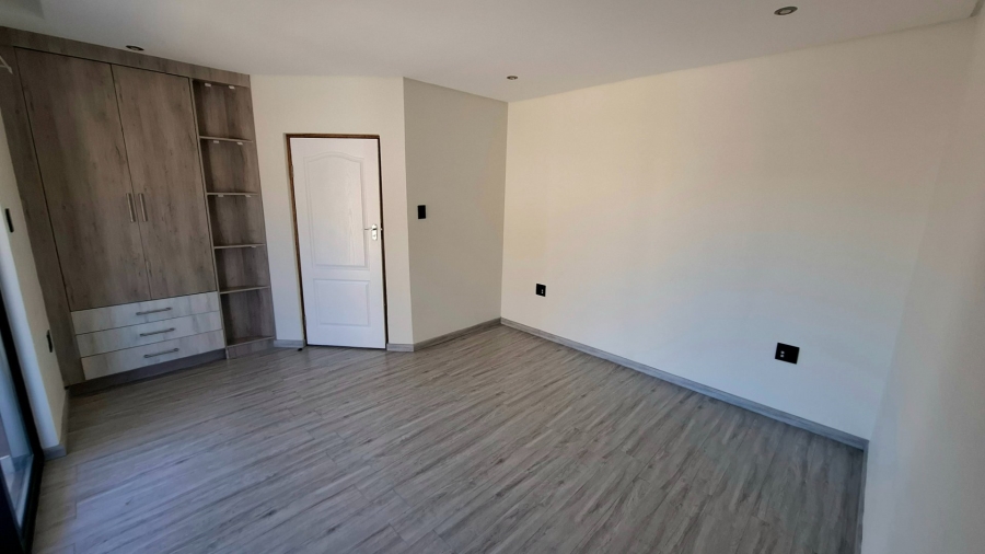 To Let 3 Bedroom Property for Rent in Woodhill Estate Limpopo
