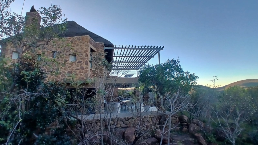 6 Bedroom Property for Sale in Vaalwater Limpopo