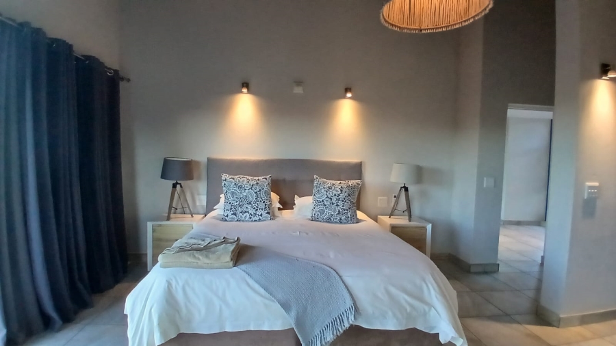 6 Bedroom Property for Sale in Vaalwater Limpopo