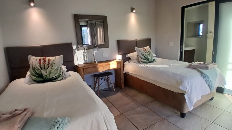 6 Bedroom Property for Sale in Vaalwater Limpopo