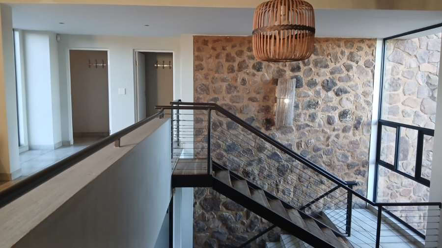 6 Bedroom Property for Sale in Vaalwater Limpopo
