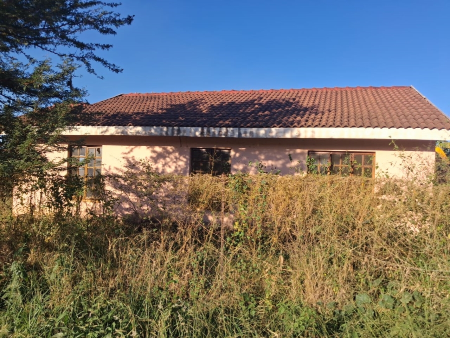 3 Bedroom Property for Sale in Lenyenye Limpopo